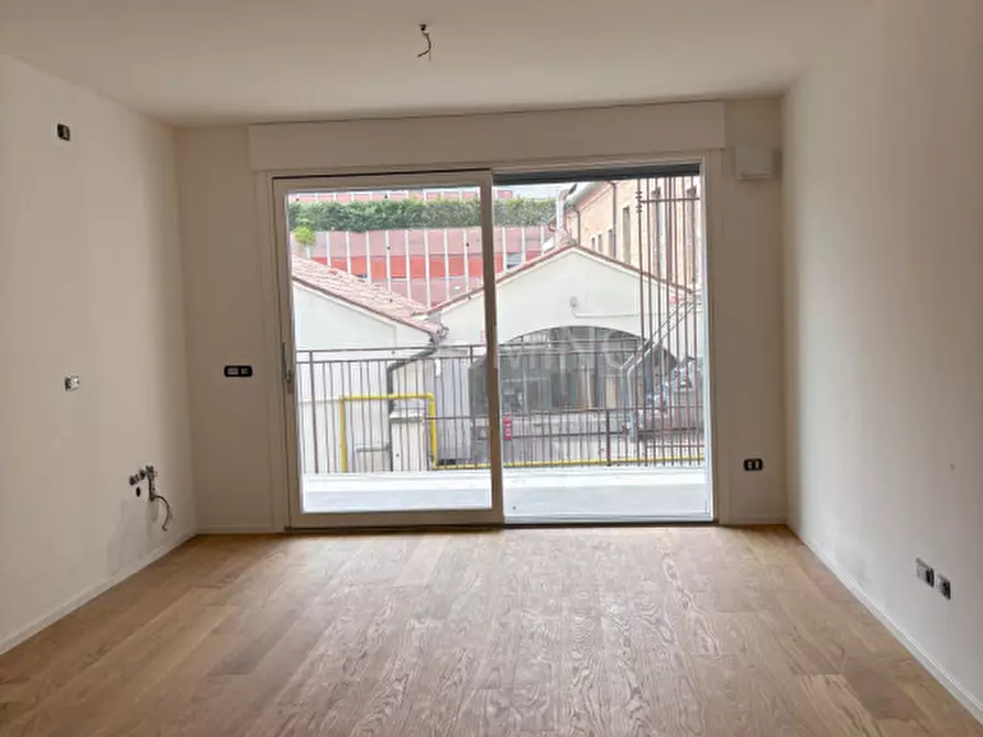 Immagine 69 di Appartamento in vendita  in Via Savonarola a Padova