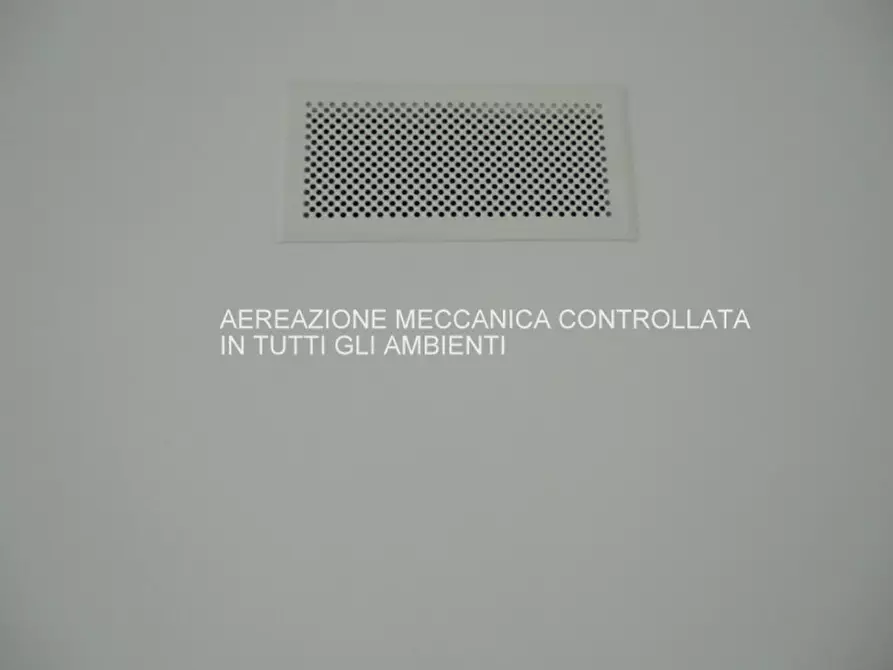 Immagine 29 di Appartamento in vendita  in Via Savonarola a Padova