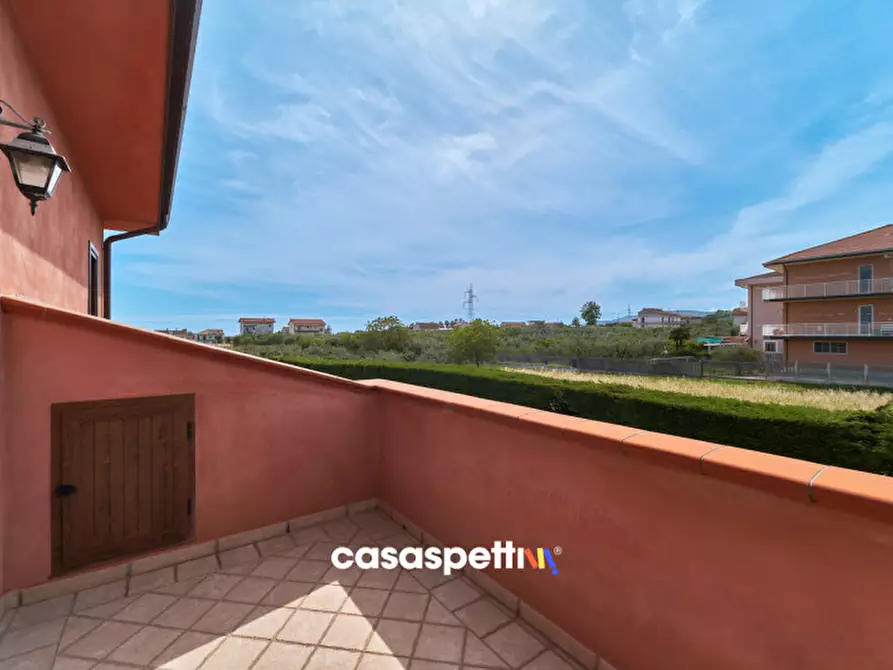 Immagine 18 di Villa in vendita  in Via Guglielmo Marconi, EBOLI (SA) a Eboli