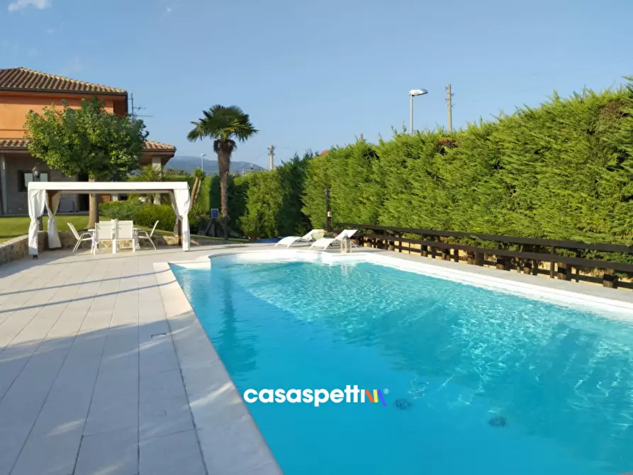 Immagine 37 di Villa in vendita  in Via Guglielmo Marconi, EBOLI (SA) a Eboli