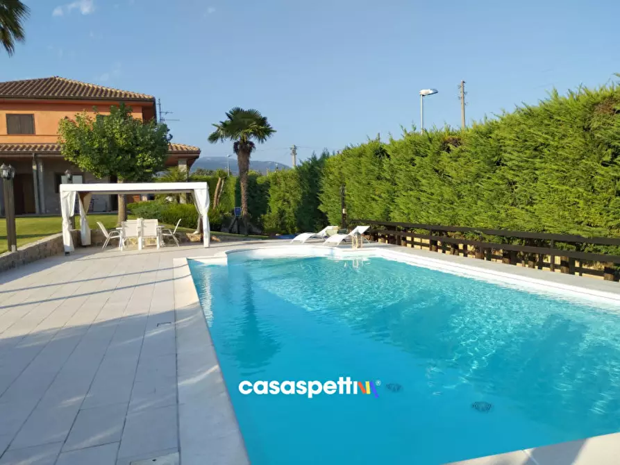 Immagine 42 di Villa in vendita  in Via Guglielmo Marconi, EBOLI (SA) a Eboli