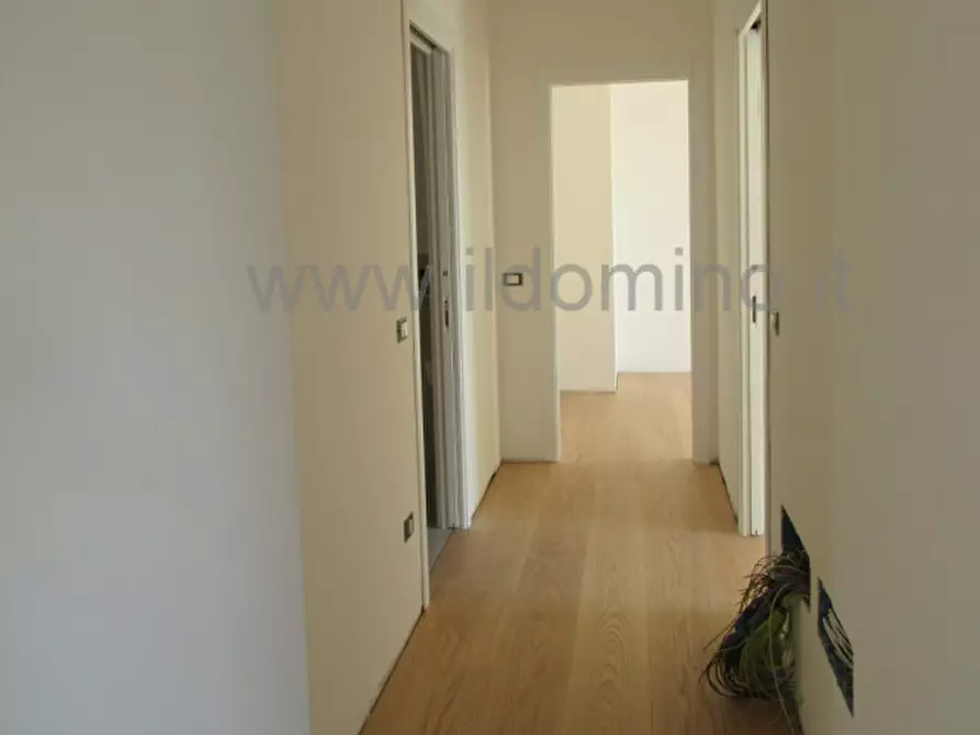 Immagine 38 di Appartamento in vendita  in Via Savonarola a Padova