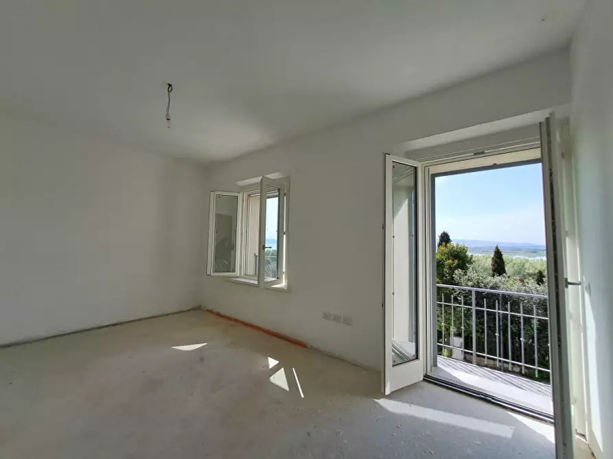 Immagine 20 di Villa in vendita  a Castiglione Del Lago