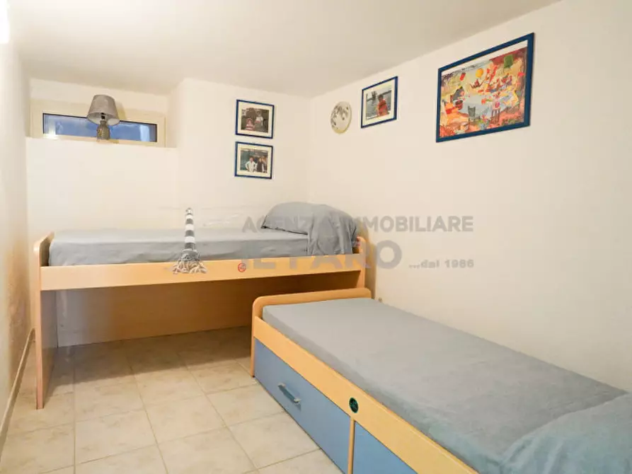 Immagine 17 di Villetta a schiera in vendita  in Regione Gambino a La Maddalena