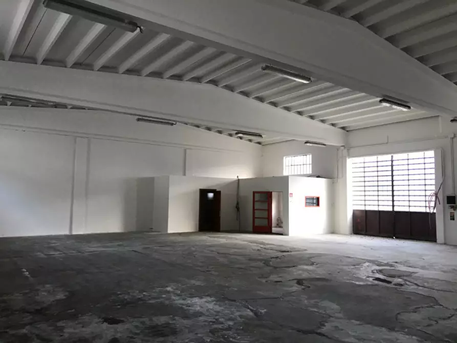 Immagine 7 di Capannone industriale in affitto  in viale del lavoro a San Martino Buon Albergo