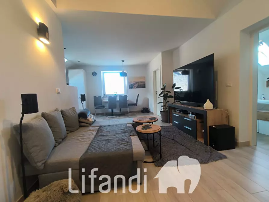 Immagine 2 di Attico in vendita  a Laces .Latsch.