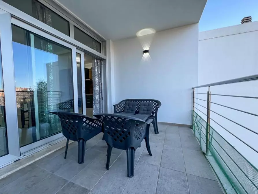 Immagine 14 di Appartamento in vendita  in via san simplicio a Olbia