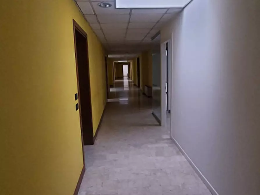 Immagine 2 di Ufficio in affitto  in via tommaseo a Padova