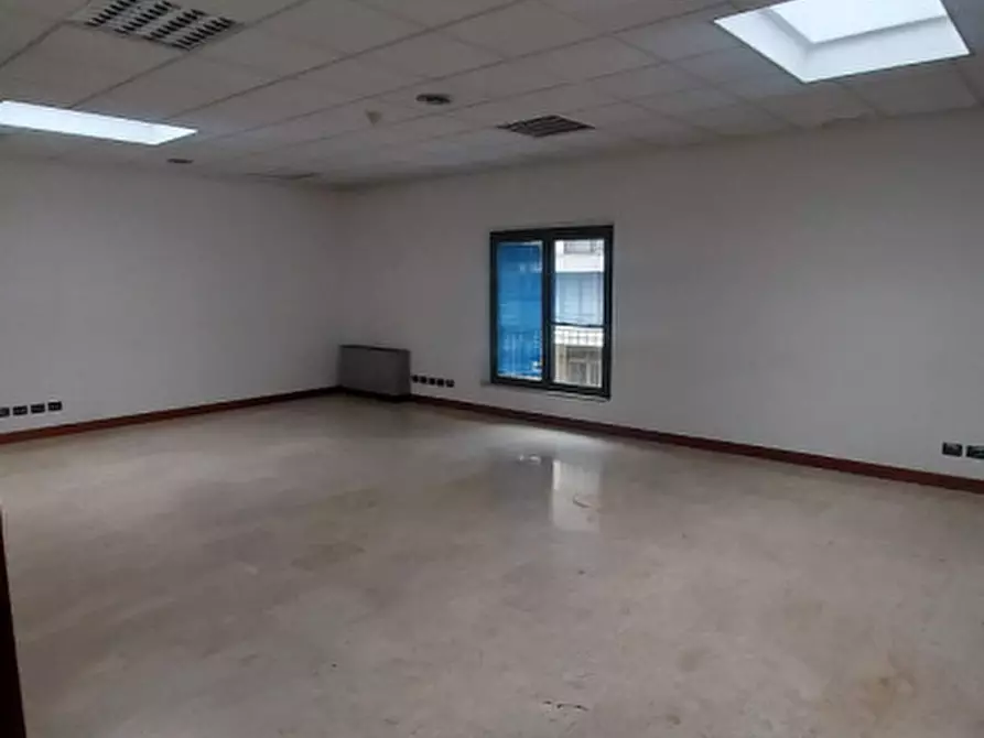 Immagine 9 di Ufficio in affitto  in via tommaseo a Padova