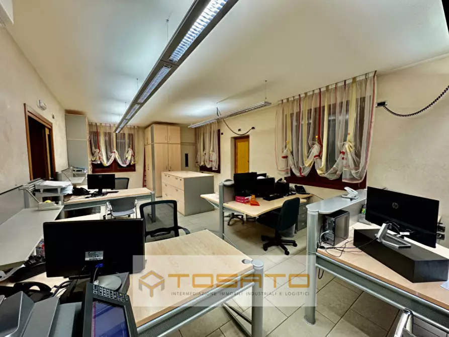 Immagine 1 di Ufficio in vendita  a Bovolone