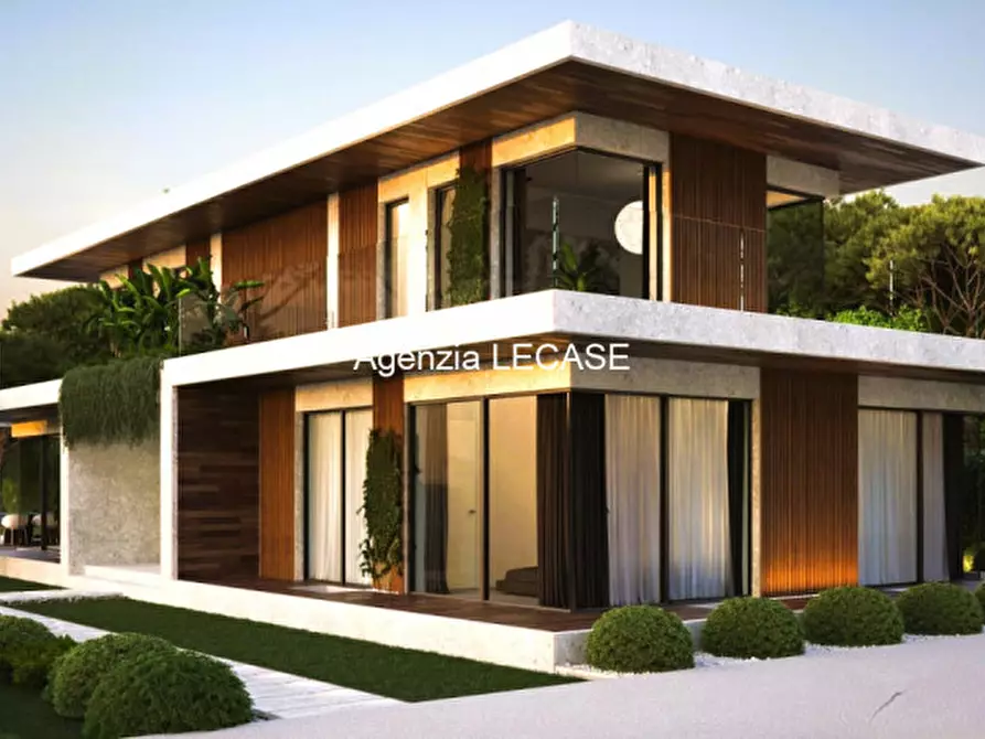 Immagine 3 di Villa in vendita  in Via Sant'Ermete a Forte Dei Marmi