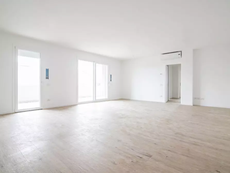 Immagine 7 di Casa indipendente in vendita  in Via Comungrande a Cartura