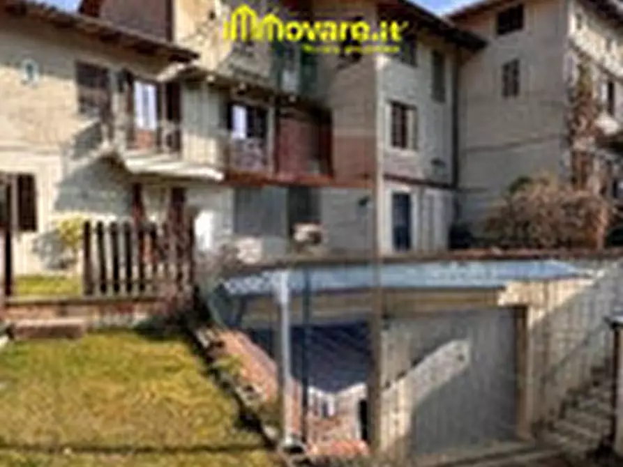Immagine 1 di Casa indipendente in vendita  in Via Santuario d'Oropa, 427 a Biella