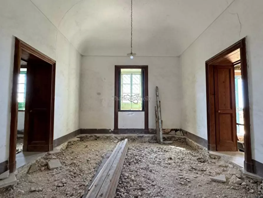 Immagine 15 di Rustico / casale in vendita  in Contrada Burgio a Noto