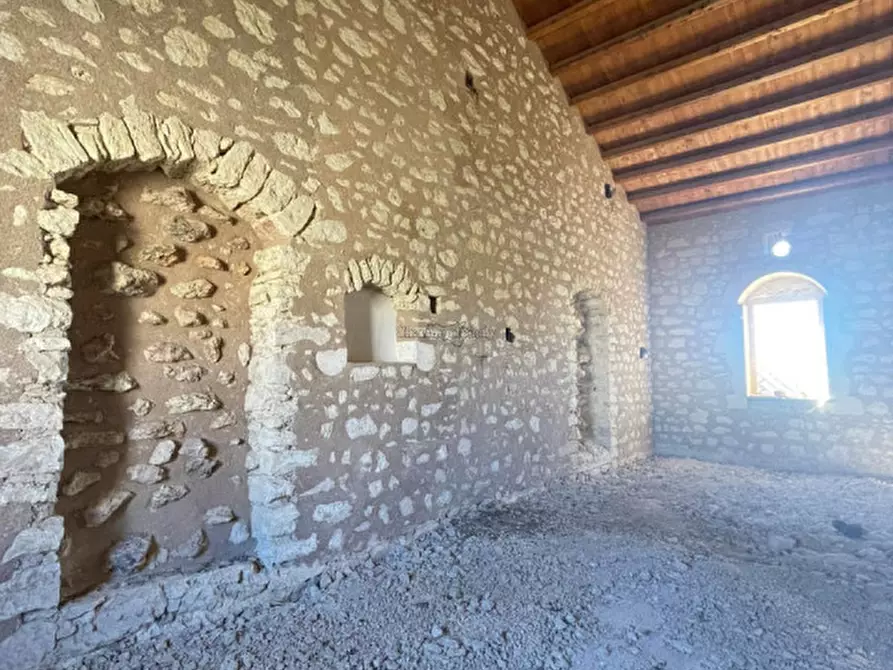 Immagine 24 di Rustico / casale in vendita  in Contrada Burgio a Noto