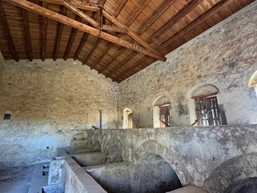 Immagine 53 di Rustico / casale in vendita  in Contrada Burgio a Noto