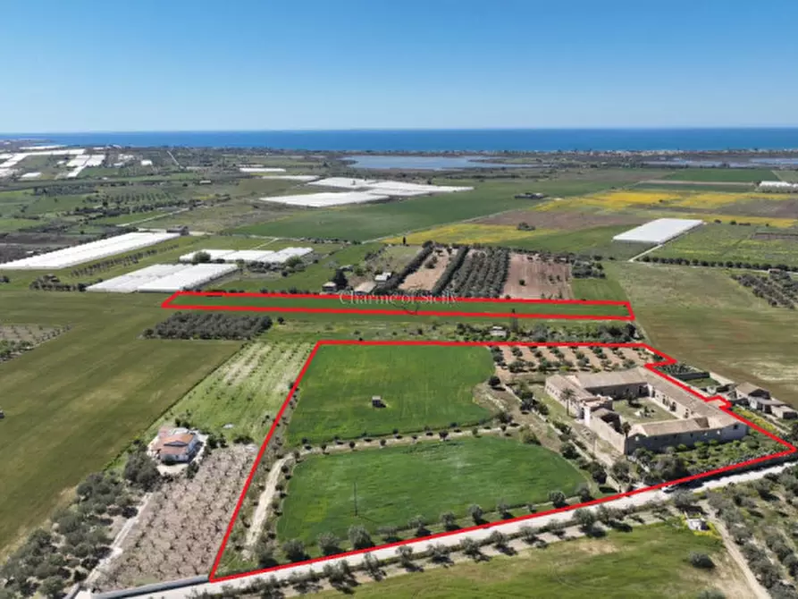 Immagine 66 di Rustico / casale in vendita  in Contrada Burgio a Noto