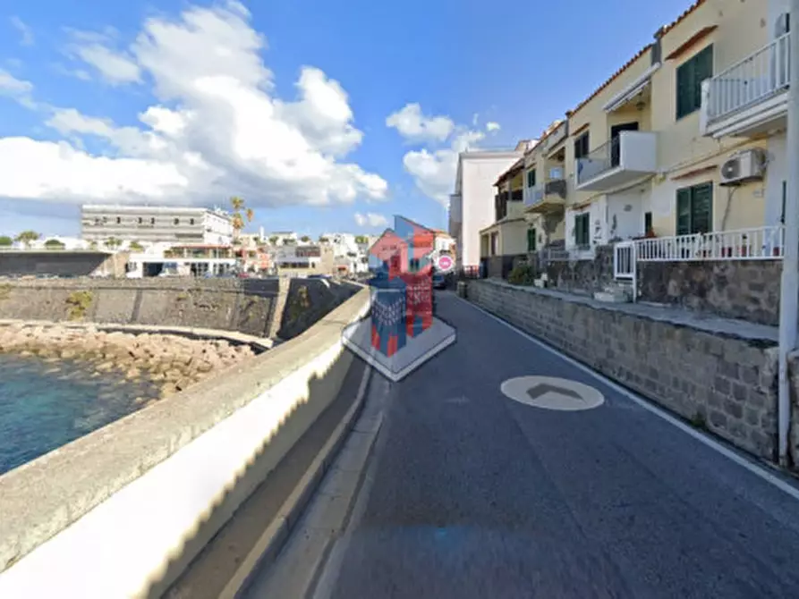 Immagine 5 di Appartamento in vendita  in ISCHIA - FORIO - LUNGOMARE CITARA a Forio