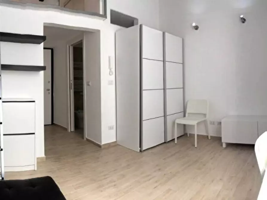 Immagine 1 di Appartamento in affitto  in Via Savona a Milano