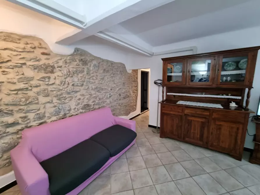 Immagine 1 di Appartamento in affitto  in via vesima a Genova