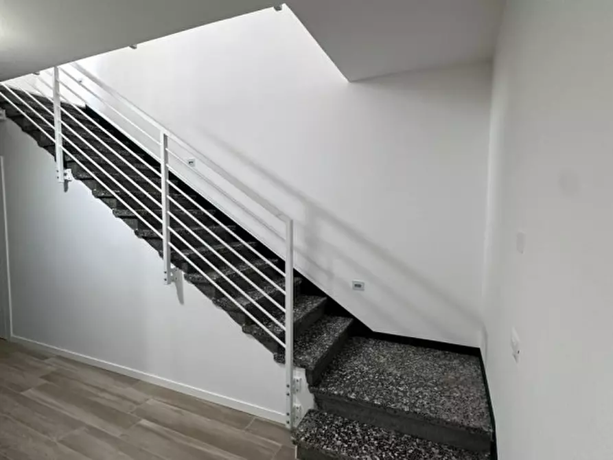 Immagine 2 di Casa bifamiliare in vendita  in via pasubio a Castelfranco Veneto