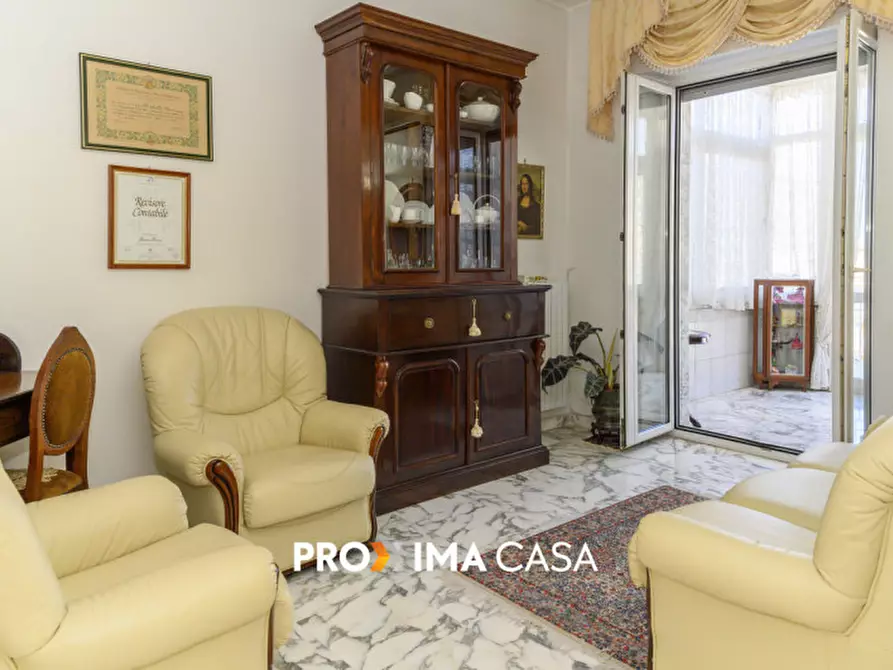 Immagine 2 di Appartamento in vendita  in Via XX Settembre 14 a Salerno