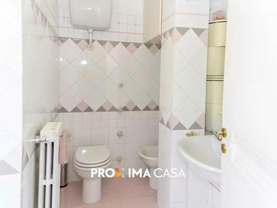 Immagine 18 di Appartamento in vendita  in Via XX Settembre 14 a Salerno