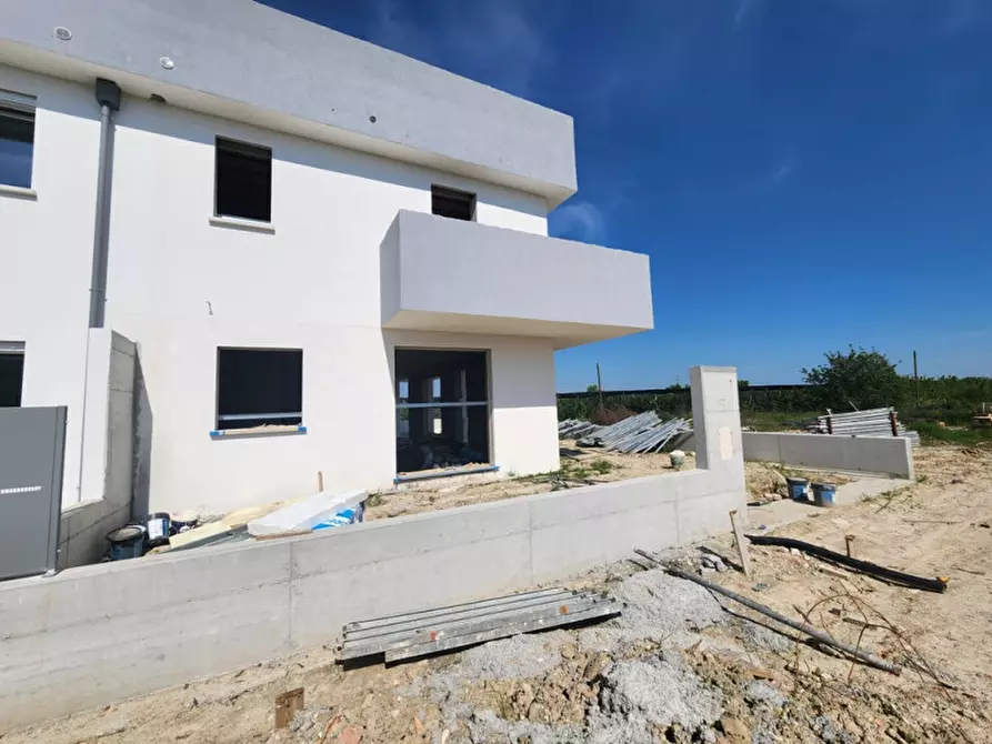 Immagine 3 di Villa in vendita  in Vigonovo Via Padova 10 a Saonara