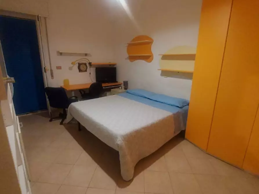 Immagine 1 di Appartamento in affitto  in corso goffredo mameli a Rapallo