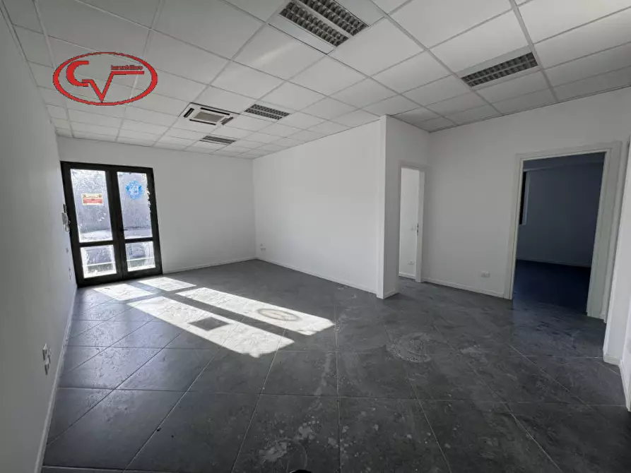 Immagine 2 di Ufficio in affitto  in vua alinari a Montevarchi