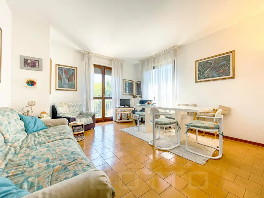 Immagine 1 di Appartamento in vendita  in VIA DUCHESSA DI GENOVA 14 a Pisano