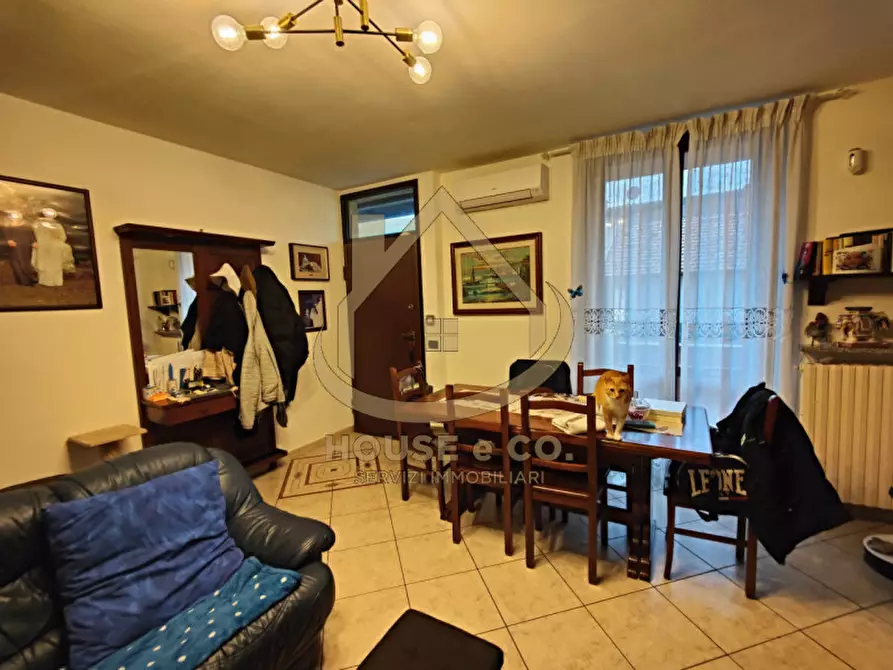 Immagine 18 di Villa in vendita  in Via Petrarca a Vigevano