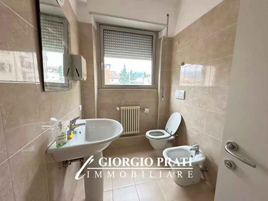 Immagine 8 di Ufficio in affitto  in Via Verci a Bassano Del Grappa