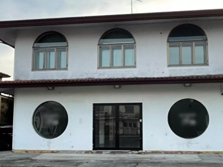 Immagine 8 di Laboratorio in vendita  a Pozzonovo