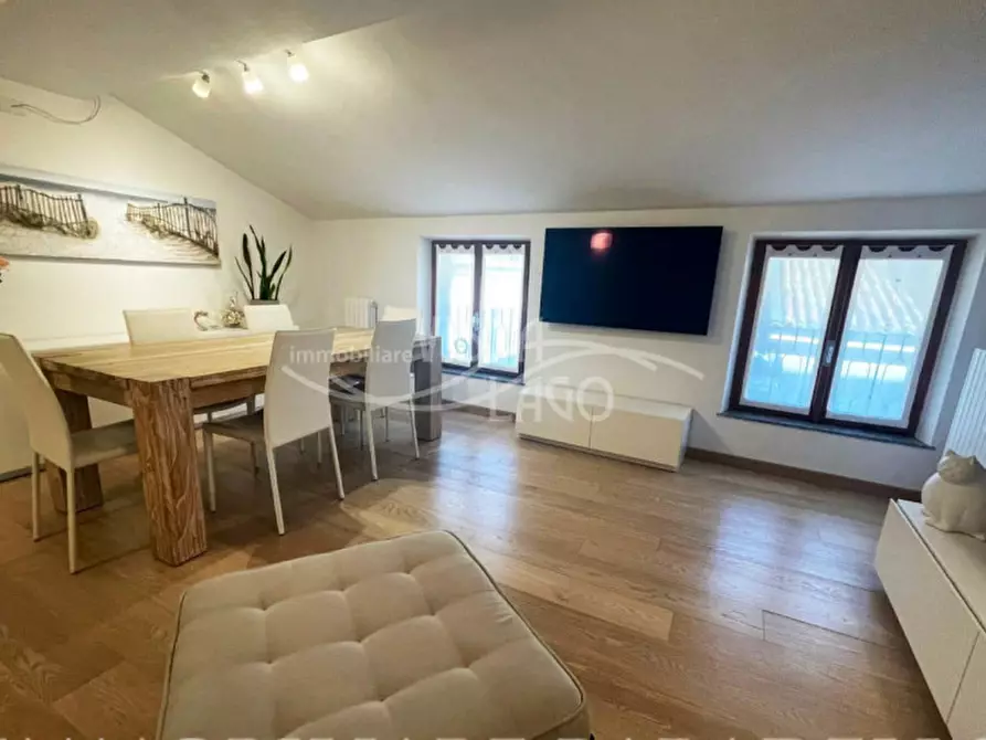 Immagine 3 di Appartamento in vendita  in Via Rusconi a Como