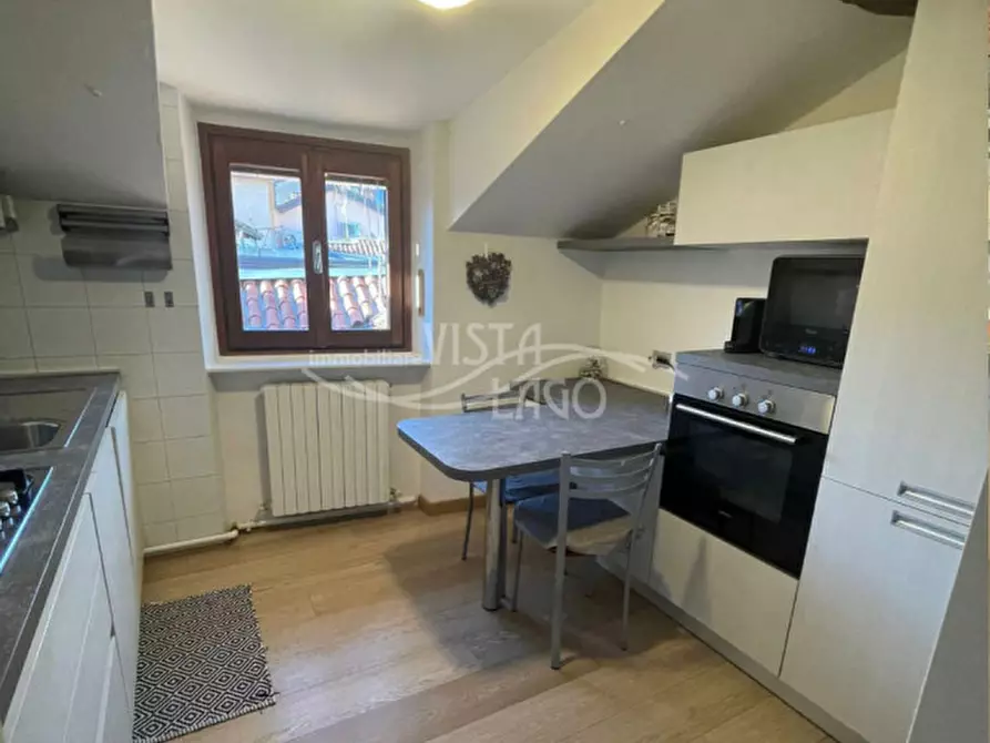 Immagine 5 di Appartamento in vendita  in Via Rusconi a Como