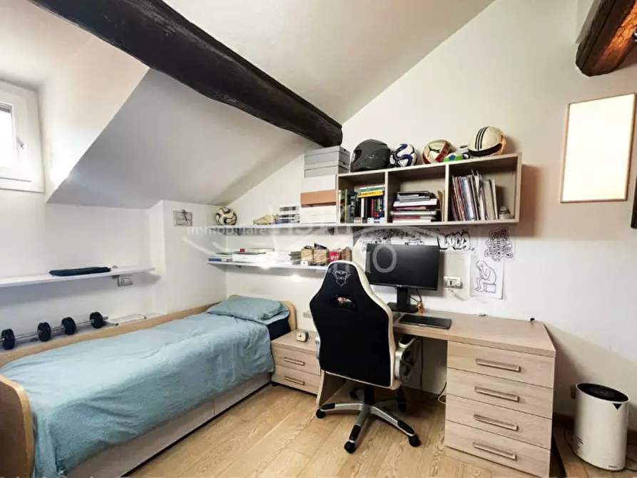 Immagine 8 di Appartamento in vendita  in Via Rusconi a Como