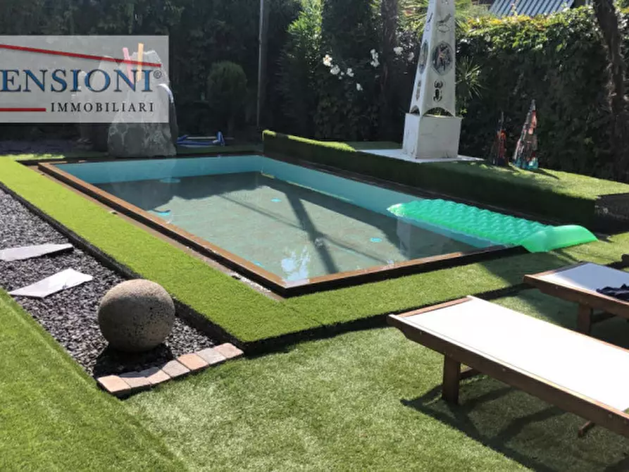 Immagine 4 di Villa in vendita  in VIA SAN MAURO a Montegrotto Terme