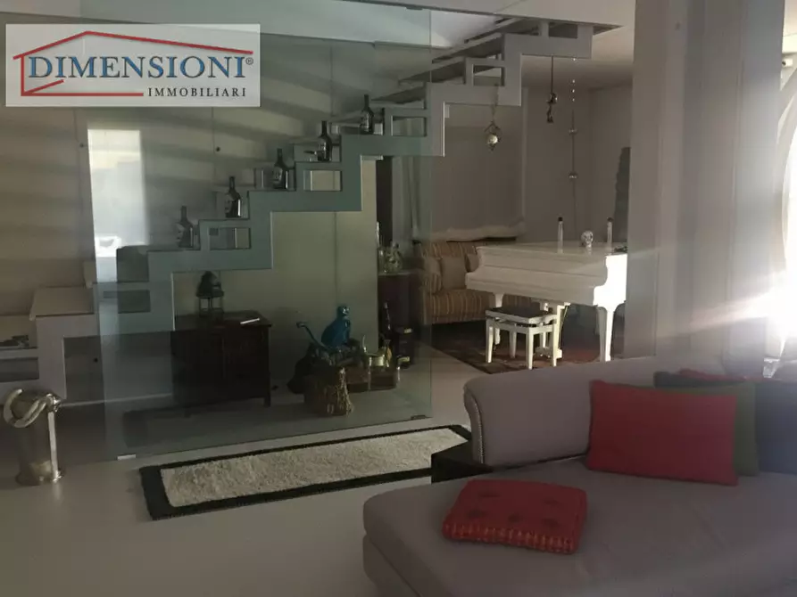 Immagine 4 di Villa in vendita  in VIA SAN MAURO a Montegrotto Terme