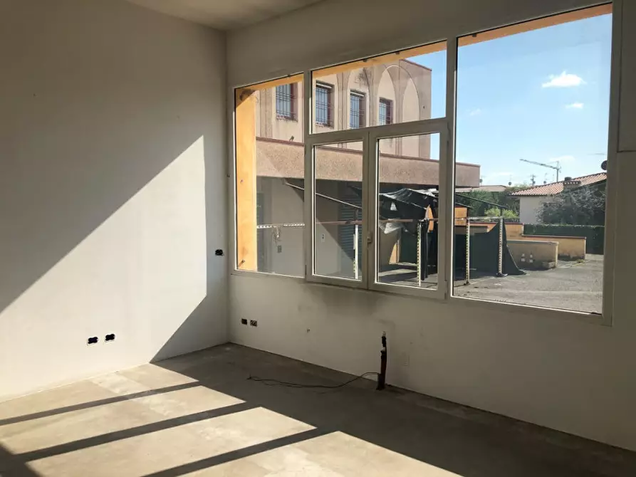 Immagine 11 di Attività commerciale in vendita  in strada padana superiore a Mazzano