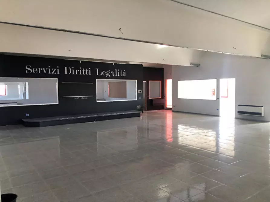 Immagine 16 di Attività commerciale in vendita  in strada padana superiore a Mazzano