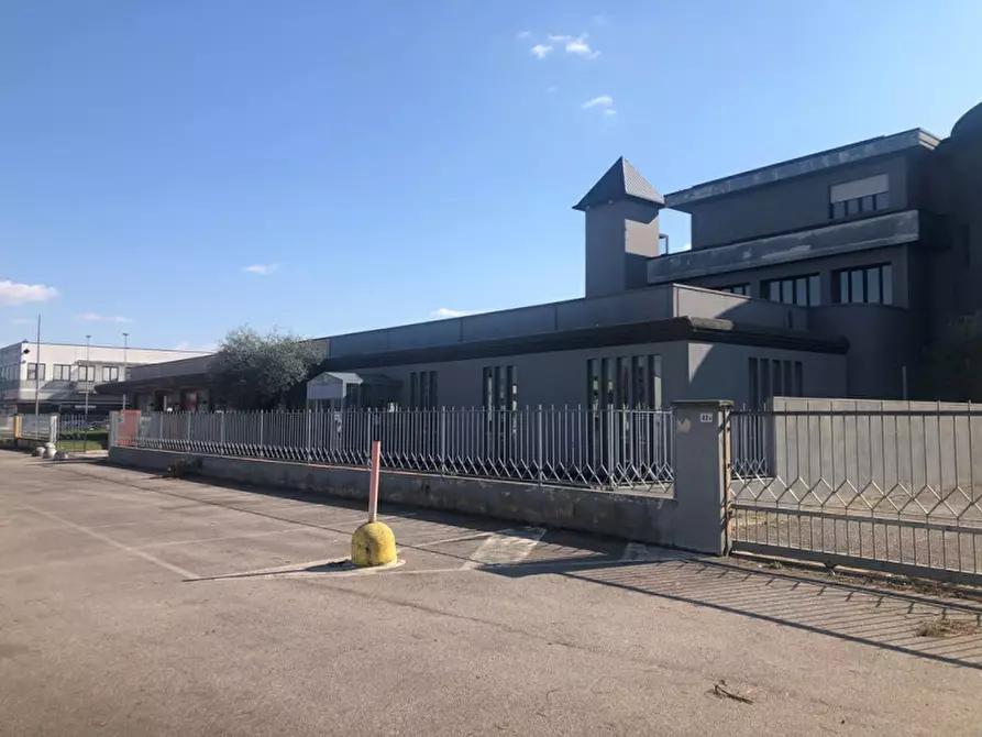 Immagine 23 di Attività commerciale in vendita  in strada padana superiore a Mazzano