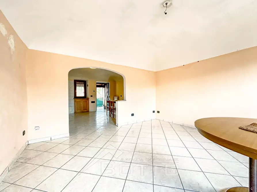 Immagine 3 di Appartamento in vendita  in Corso Matteotti n.198 a Serravalle Sesia