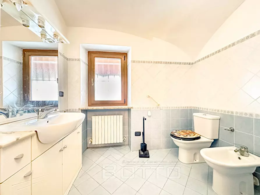 Immagine 13 di Appartamento in vendita  in Corso Matteotti n.198 a Serravalle Sesia