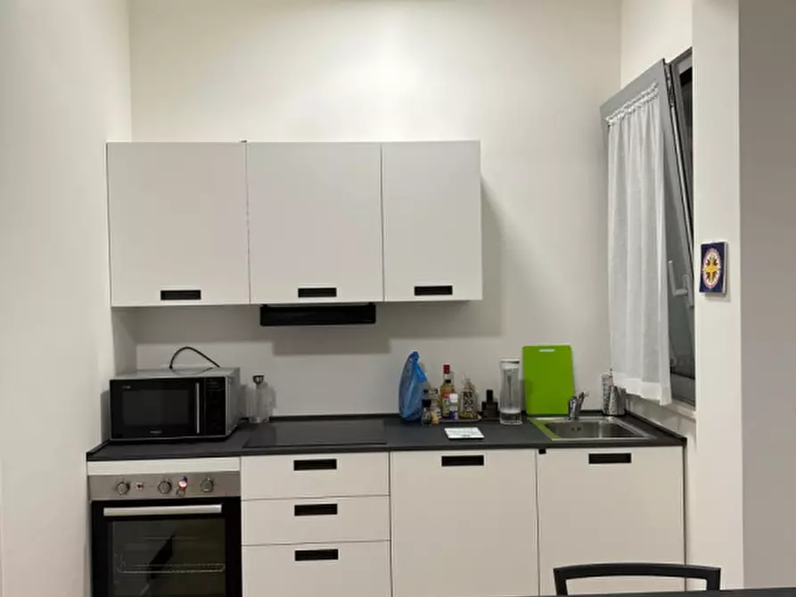 Immagine 4 di Appartamento in vendita  in Piazza della Libertà a Ancona