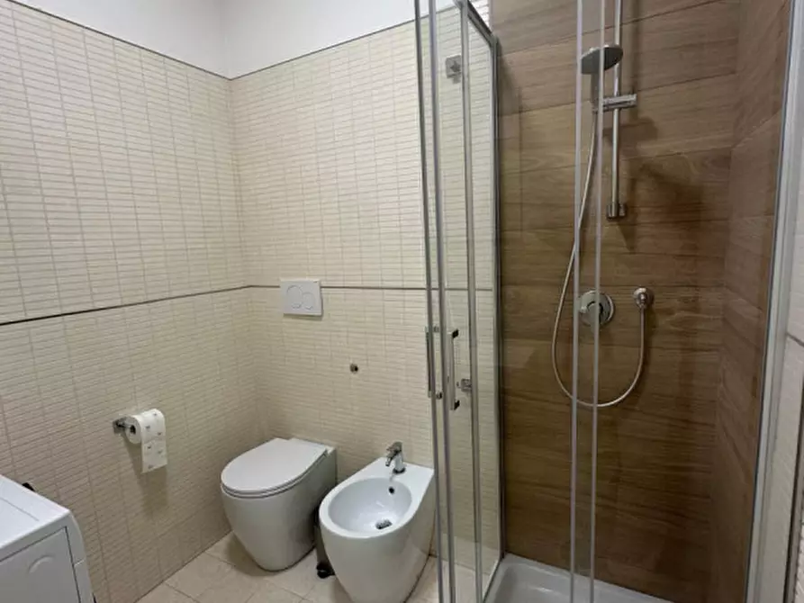 Immagine 15 di Appartamento in vendita  in Piazza della Libertà a Ancona