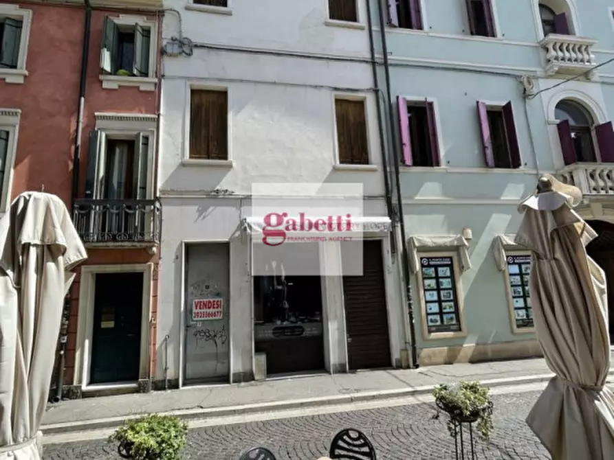 Immagine 1 di Ufficio in vendita  in VIA X LUGLIO a Rovigo