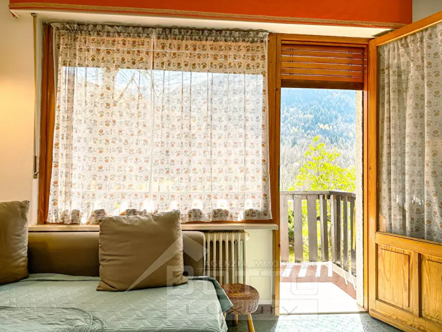 Immagine 5 di Appartamento in vendita  in via Roma a Pila