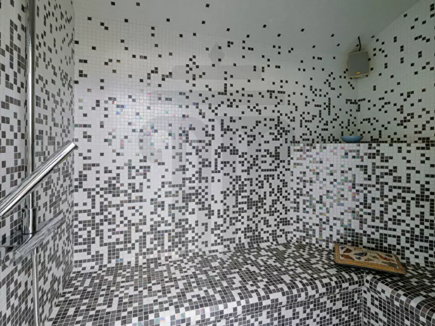 Immagine 56 di Attico in vendita  in Gries a Bolzano