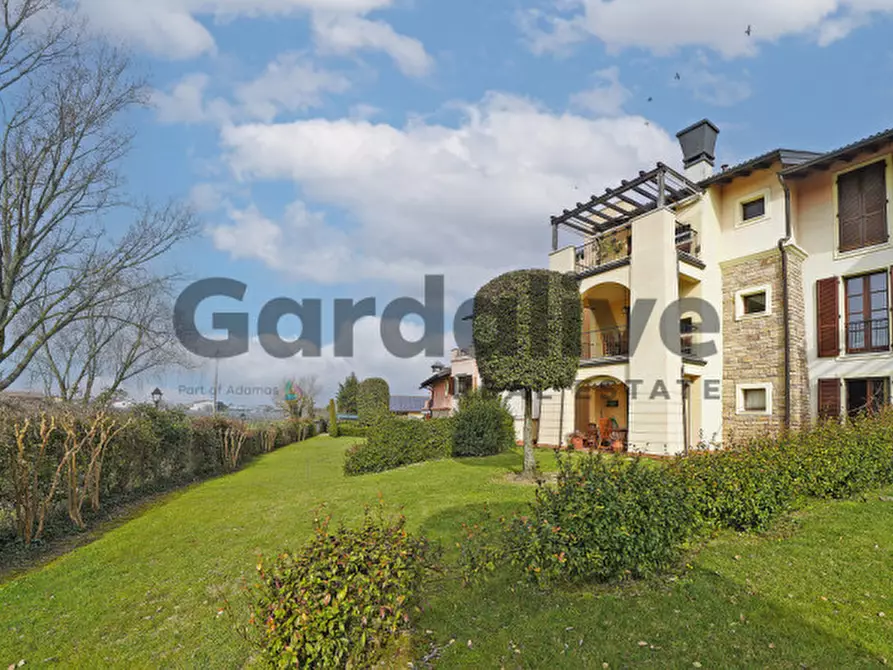 Immagine 2 di Appartamento in vendita  in Località Sermana 1 a Peschiera Del Garda